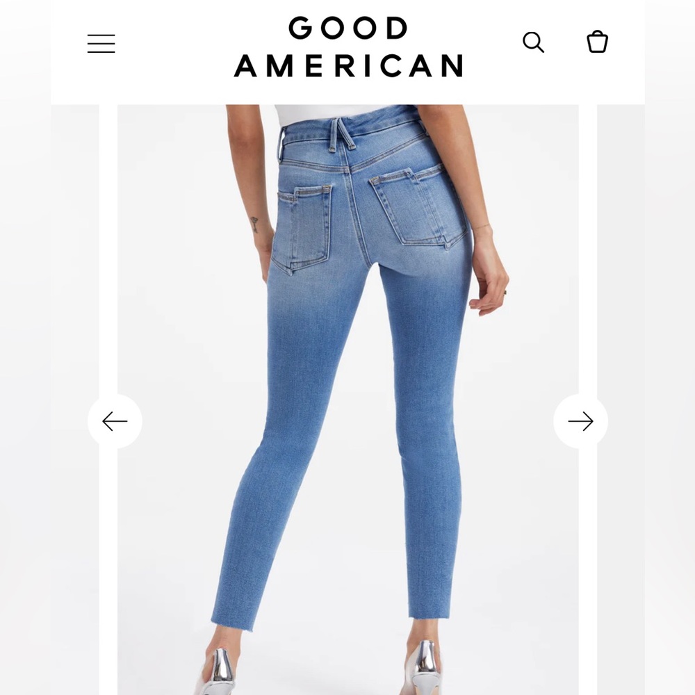 NWT Good American “good waist” crop 26” inseam Jeans in Indigo